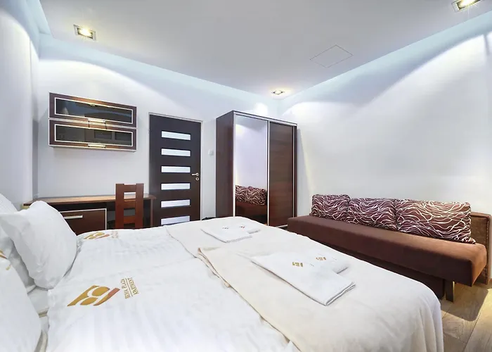 Poniatowskiego - Self Check-in 20h